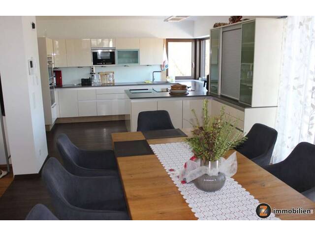 Immobilie in Pinkafeld - Pinkafeld: Exklusive Liegenschaft in traumhafter Aussichtslage - Bild 4