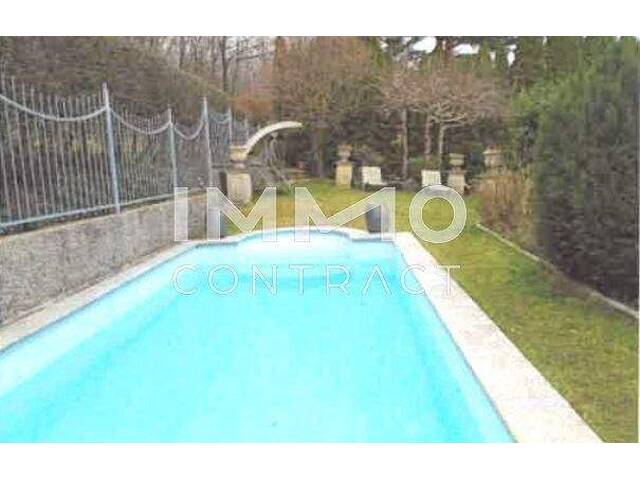 Immobilie in Breitenfurt bei Wien - Großzügige Villa mit zauberhaftem Garten und Pool am Rande des Wienerwals - Bild 0