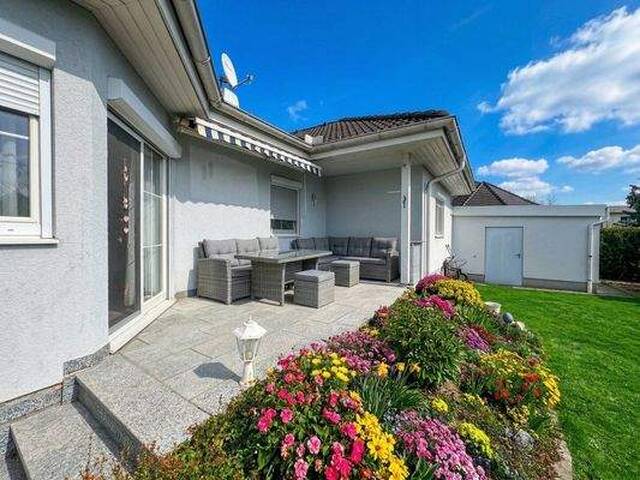 Immobilie in Tainach - Familienidyll in Kärnten - Gepflegter Bungalow mit großem Garten und Kärntner Seenparadies - Bild 1