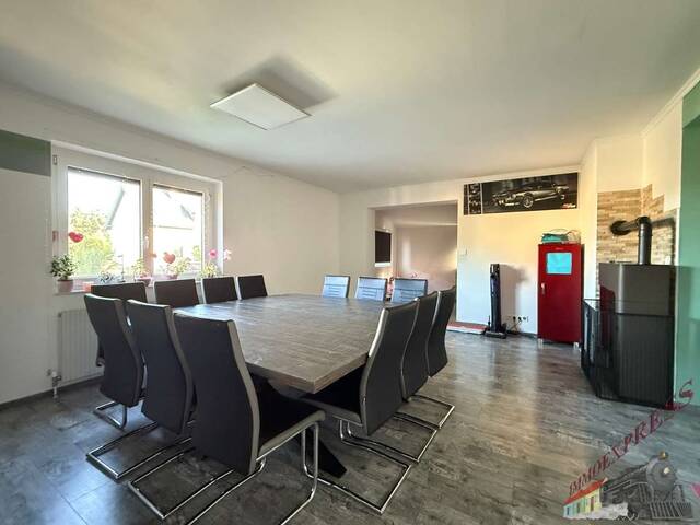 Immobilie in Wöllersdorf - Großzügiges Ein-/Zweifamilienhaus mit Garten, Poolplatz & vielen Extras - Nähe Wiener Neustadt - Bild 1