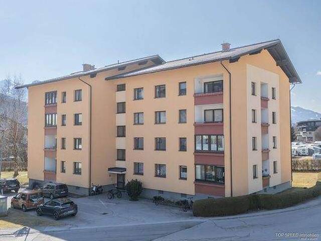 Immobilie in Schladming - Wohnung mit Potenzial - 98 m² mit drei Schlafzimmern und zwei Balkonen in Schladming - Bild 0
