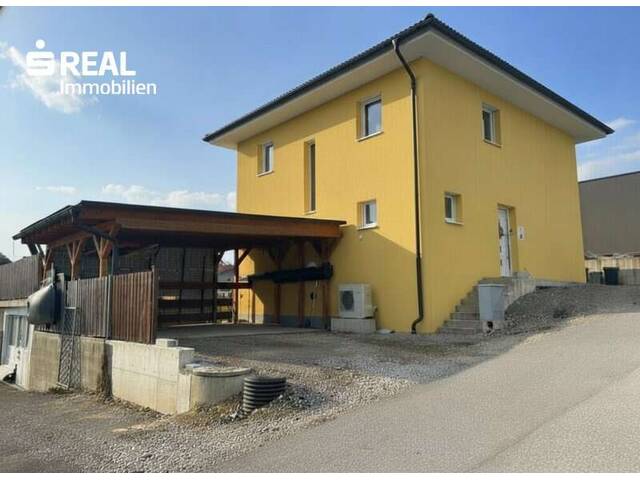 Immobilie in Wallsee - Neuwertiges Einfamilienhaus in familienfreundlicher Lage - Bild 3