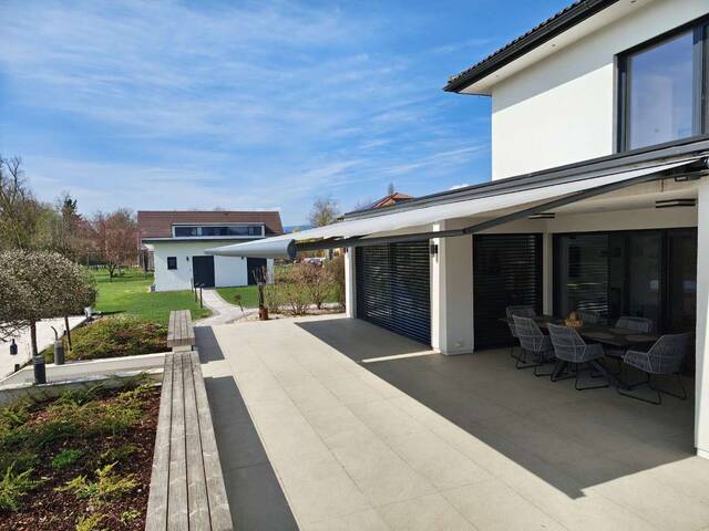 Immobilie in Gleinstätten - Moderne exklusive Villa in Ruhelage mit parkähnlichem 4000m² Grundstück samt Pool-Anlage - Bild 2