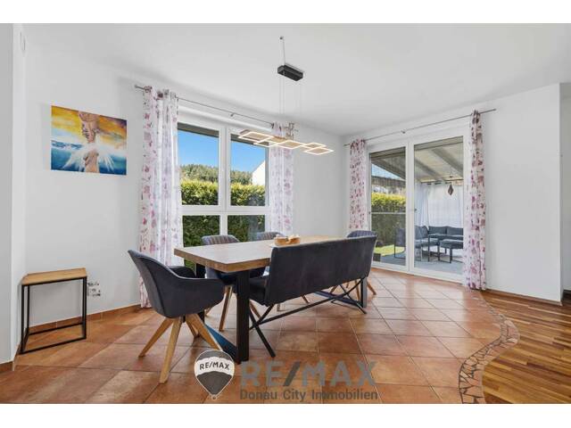 Immobilie in Klausen-Leopoldsdorf - Reihenhaus-4 Zimmer- Garten- Terrasse - Bild 1