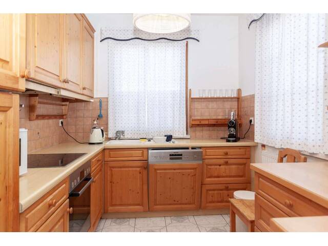 Immobilie in Breitenbrunn - Renovierungsbedürftiges Einfamilienhaus mit Seeblick in Breitenbrunn - Bild 1