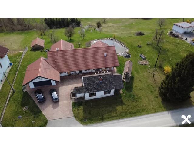 Immobilie in Burgauberg - Traumhaftes Landhaus mit eigenem Kellerstöckl und Schwimmteich in Burgauberg - Bild 0