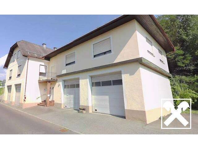 Immobilie in Eltendorf - Haus mit 6 Garagen - Bild 1