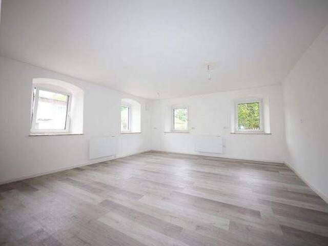 Immobilie in Oberhofen - Wohnung Oberhofen Putz Test Untertitel - Bild 0