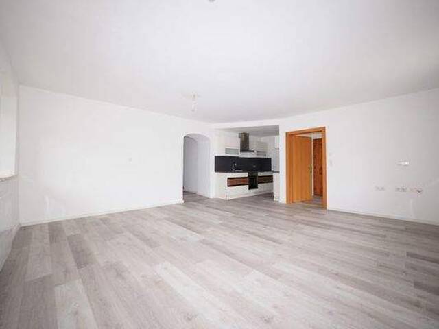 Immobilie in Oberhofen - Wohnung Oberhofen Putz Test Untertitel - Bild 1