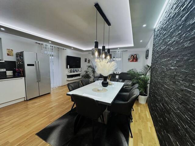 Immobilie in Mattighofen - Moderne 4-Zimmer-Wohnung mit Balkon- Ihr neues Zuhause wartet! - Bild 2