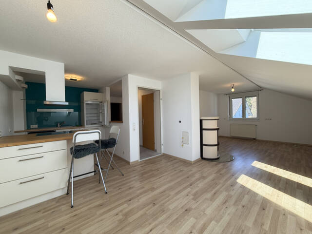 Immobilie in Bludesch - Sonnige 3-Zimmer-Dachgeschosswohnung mit Schwedenofen in ruhiger Lage - Bild 1