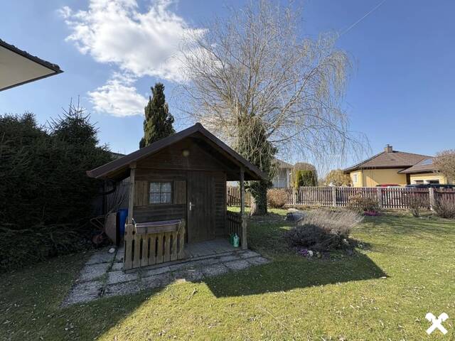 Immobilie in Hagenberg - Bungalow mit großem sonnigen Grundstück - Bild 2