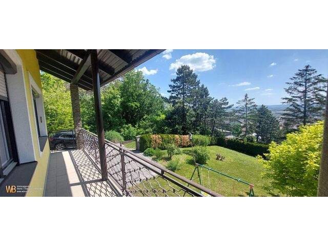 Immobilie in Großhöflein - Panormablick von Haus & Garten, 200m² Wfl - Bild 0