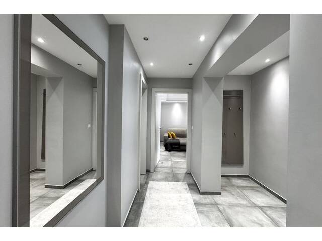 Immobilie in Schwaz - Schwaz: Selten schöne, sanierte 4-Zimmer-Wohnung mit zwei Balkonen und großzügigem Kellerraum - Bild 4