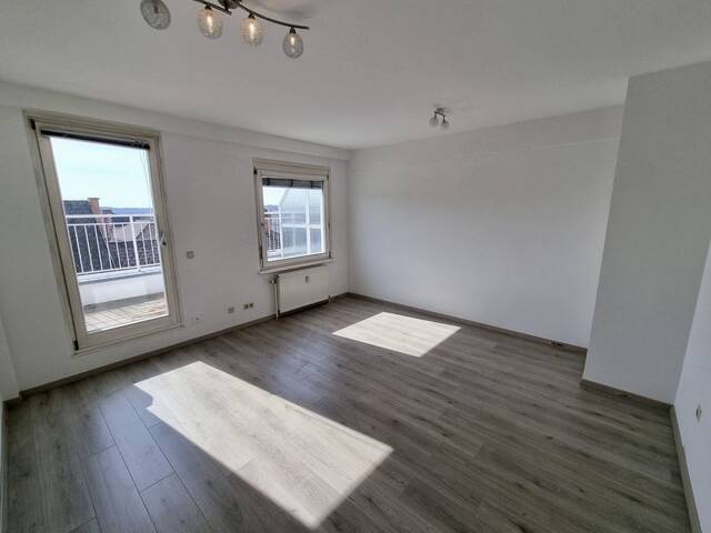 Immobilie in Oberwart - Attraktive Eigentumswohnung mit Terrasse im Zentrum von Oberwart - Bis zu 5,5% Rendite bei Neuvermietung realistisch - Bild 1