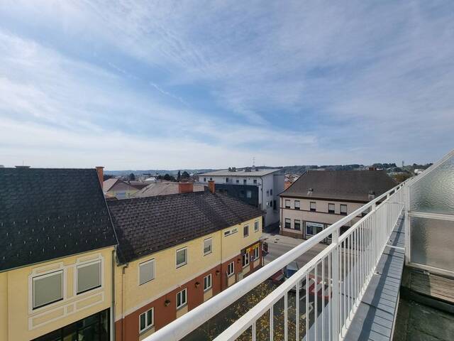 Immobilie in Oberwart - Attraktive Eigentumswohnung mit Terrasse im Zentrum von Oberwart - Bis zu 5,5% Rendite bei Neuvermietung realistisch - Bild 2