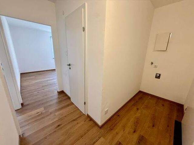 Immobilie in Krems an der Donau - Neu sanierte 2-Zimmer-Wohnung in Krems - mit Stromattest, ideal für Singles oder Anleger! - Bild 2