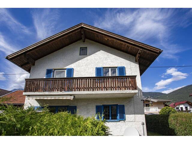 Immobilie in Oberhofen im Inntal - Renovierungsbedürftiges Einfamilienhaus in sonniger Dorflage - Bild 1