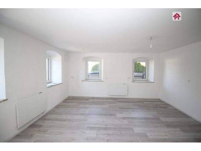 Immobilie in Oberhofen am Irrsee - 3 Zimmer Gartenwohnung in Oberhofen am Irrsee - Bild 2