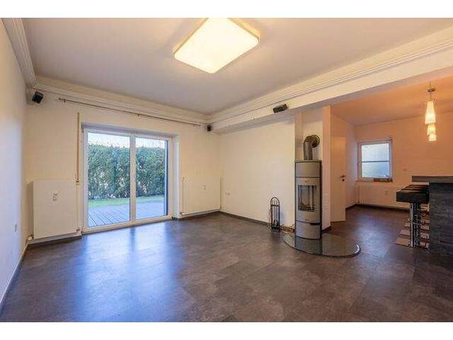 Immobilie in Hof bei Salzburg - Stilvoll wohnen: 2-Zimmer-Wohnung mit Terrasse - Bild 2