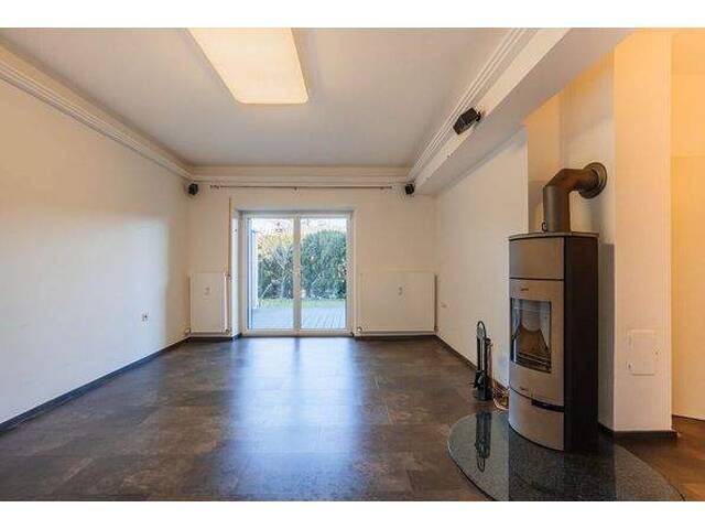 Immobilie in Hof bei Salzburg - Stilvoll wohnen: 2-Zimmer-Wohnung mit Terrasse - Bild 3