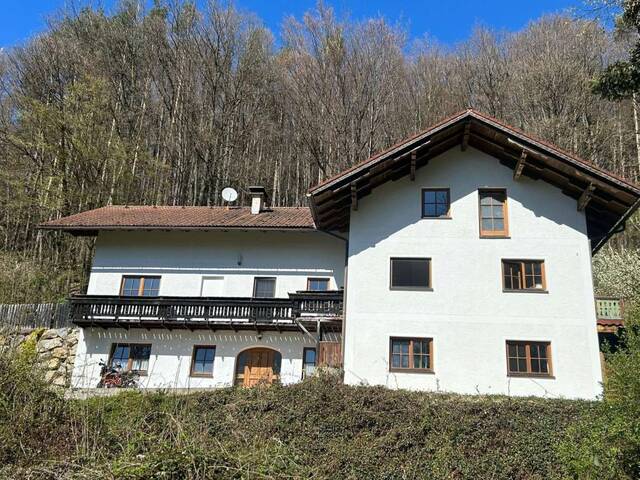 Immobilie in Rabenstein an der Pielach - Gemütliches Landhaus mit Einliegerwohnung in erhöhter Waldrandlage - Sehr ruhig gelegen! - Bild 1