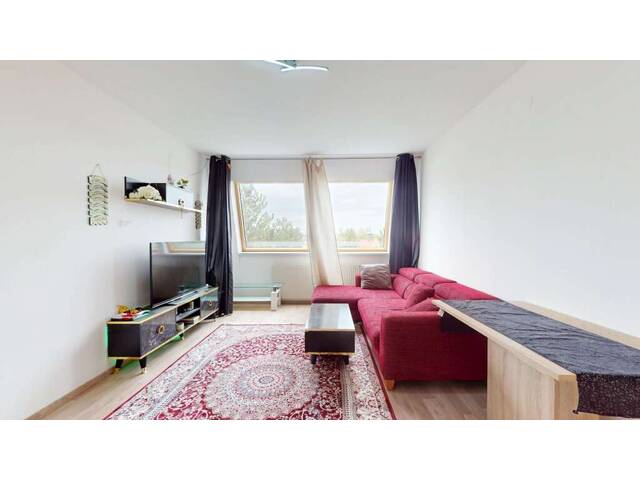 Immobilie in Laxenburg - Anleger aufgepasst! Gemütliche 2 Zimmerwohnung in Laxenburg. Toplage. Provisionsfrei. Schlicht, Simpel, Vernünftig. - Bild 1