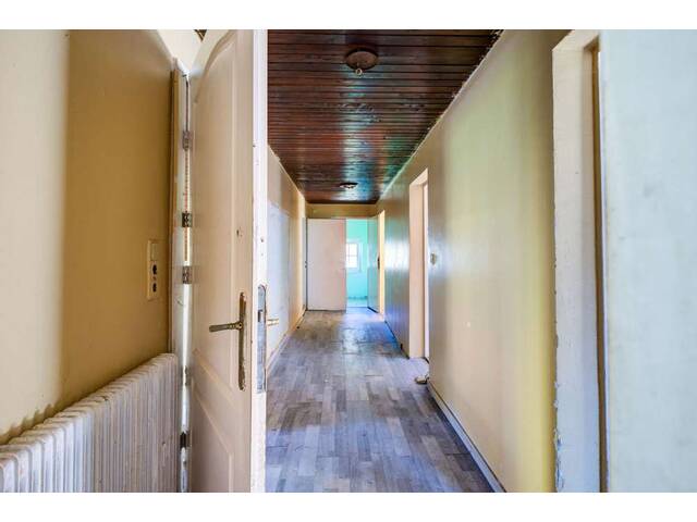 Immobilie in St. Johann am Walde - Sanierungsobjekt! Zweifamilienhaus in schöner Lage - Garten - Keller - ausgebauter Dachboden. - Bild 3