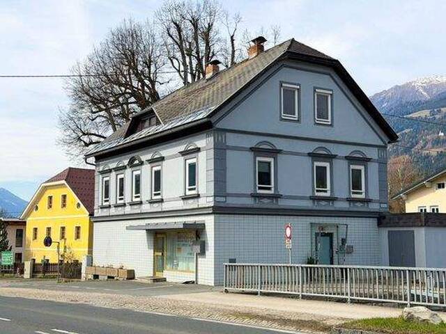 Immobilie in Lendorf - MIETWOHNHAUS MIT ZWEI WOHNUNGEN UND EINEM GESCHÄFTSLOKAL IN LENDORF - NÄHE SPITTAL/DRAU - VOLLVERMIETET! - Bild 1