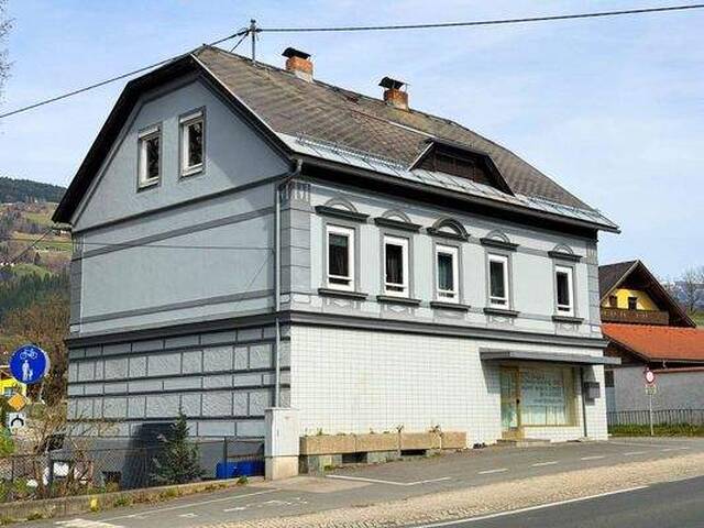 Immobilie in Lendorf - MIETWOHNHAUS MIT ZWEI WOHNUNGEN UND EINEM GESCHÄFTSLOKAL IN LENDORF - NÄHE SPITTAL/DRAU - VOLLVERMIETET! - Bild 2