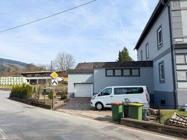 Immobilie in Lendorf - MIETWOHNHAUS MIT ZWEI WOHNUNGEN UND EINEM GESCHÄFTSLOKAL IN LENDORF - NÄHE SPITTAL/DRAU - VOLLVERMIETET! - Bild 4