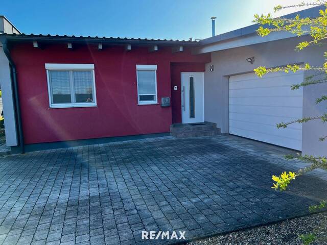 Immobilie in Halbenrain - Einziehen & genießen – stilvoller Bungalow mit Pool nahe Bad Radkersburg - Bild 2