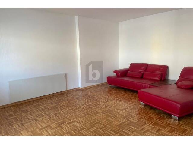 Immobilie in Kirchschlag bei Linz - RUHIGES WOHNEN MIT BALKON & PARKPLATZ - Bild 3