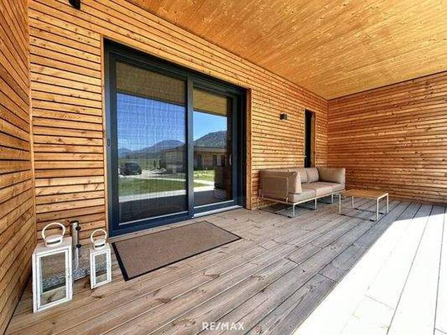 Immobilie in Gallizien - Rückzugsort mit Rendite: Hochwertiger Bungalow im Feriendorf mit Badezugang - Bild 2