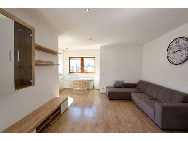 Immobilie in St. Johann in Tirol - Zentral wohnen in St. Johann in Tirol - charmante 4-Zimmer-Wohnung mit Balkon - Bild 1