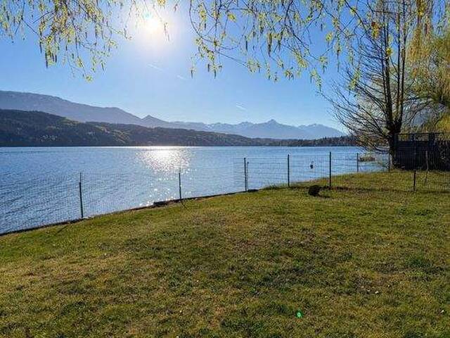 Immobilie in Millstatt am See - EXKLUSIVE EIGENTUMSWOHUNG MIT SEEBLICK UND PRIVATEM BADESTRAND IN MILLLSTATT AM SEE! - Bild 3