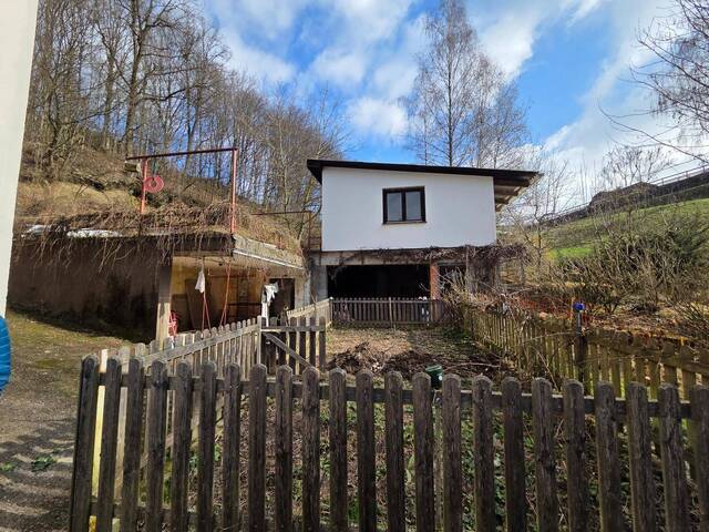 Immobilie in Bad Kreuzen - Preiswertes Wohnhaus in naturnaher Ortsrandlage von Bad Kreuzen - Bild 2