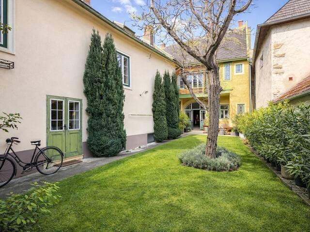 Immobilie in Gumpoldskirchen - Historisches Winzerhaus mit Seele in Gumpoldskirchen - Bild 0