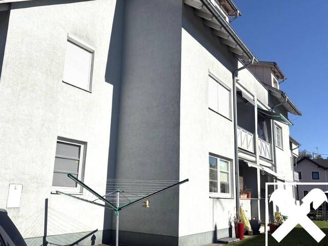 Immobilie in St. Martin - Günstige Zweizimmerwohnung im 1. OG mit PKW-Stellplatz - Bild 0