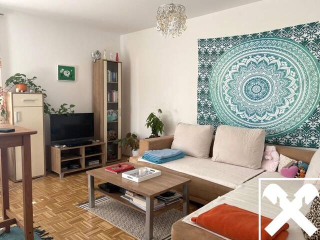 Immobilie in St. Martin - Günstige Zweizimmerwohnung im 1. OG mit PKW-Stellplatz - Bild 2