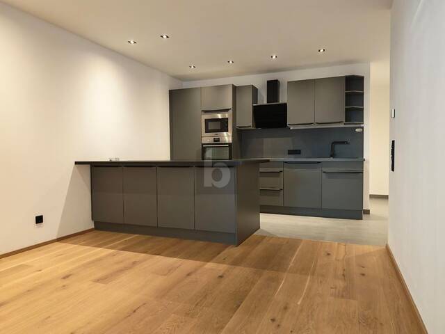 Immobilie in Kirchdorf in Tirol - Preisreduktion! PREISHIT! MODERN UND HOCHWERTIG IN NEUWERTIGER WOHNANLAGE MIT TIEFGARAGE + BALKON - Bild 0