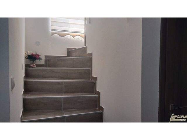 Immobilie in Etzersdorf - Modernisiertes Einfamilienhaus in Etzersdorf, 5 Zimmer, Balkon, Terrasse, 2 Stellplätze! - Bild 4