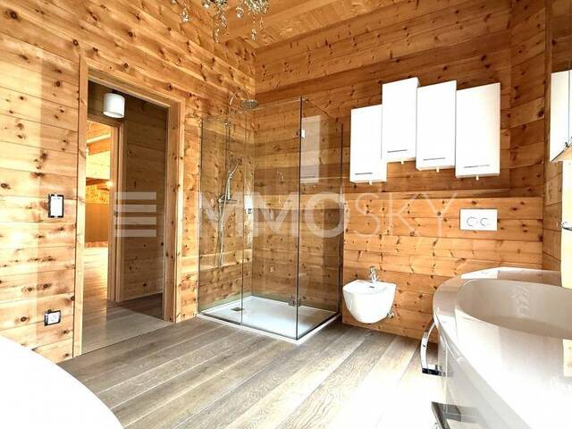 Immobilie in Thalgau - STILVOLLEN MASSIVHOLZHAUS mit Charme und Co2-Wert A - Bild 2