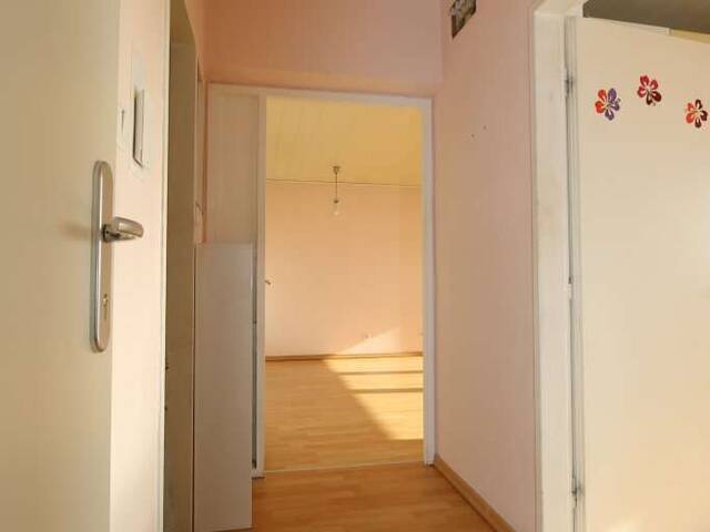 Immobilie in Wels - Traumhafte 2.-Zi. Wohnung mit Bergblick - Bestlage nahe Bahnhof und Krankenhaus in Wels - Bild 3