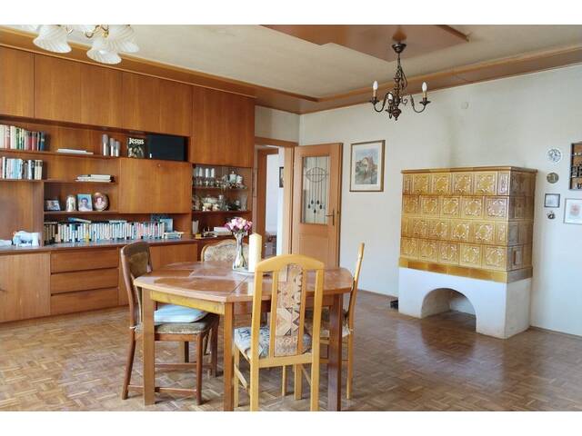 Immobilie in Grieskirchen - R E S E R V I E R T! Ihre Chance: Leistbare 3,5-Zimmer-Familienwohnung mit Loggia und viel Potenzial - Bild 3