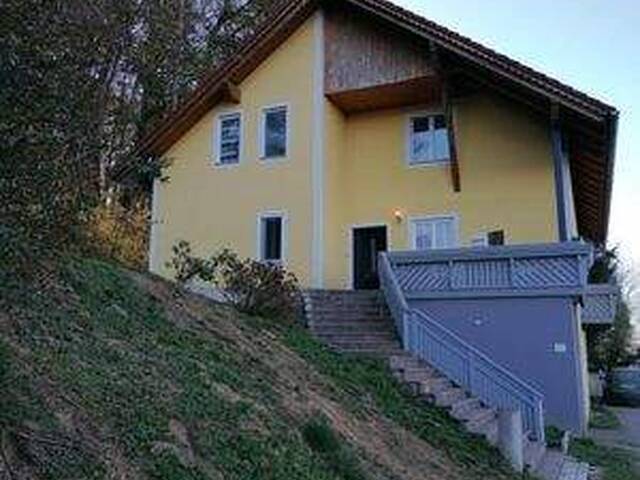 Immobilie in Ragnitz - Großes Familienhaus mit Garten und Garage in Ruhelage - Bild 2