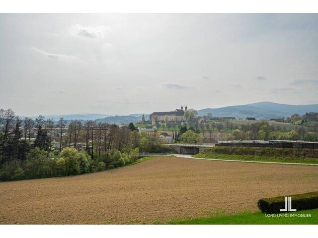Immobilie in Pichling bei Stainz - PROVISIONSFREI - Wohlfühl-Zuhause mit Garten, großem Balkon & traumhaftem Weitblick - Bild 2