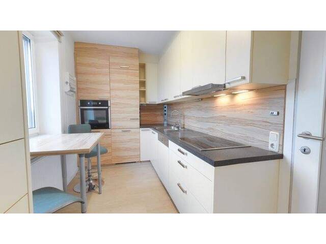 Immobilie in Dürnberg - Erstbezug nach Sanierung. 3-Zimmer-Wohnung mit herrlichem Donaublick und Loggia in Ottensheim / Linz - Bild 3