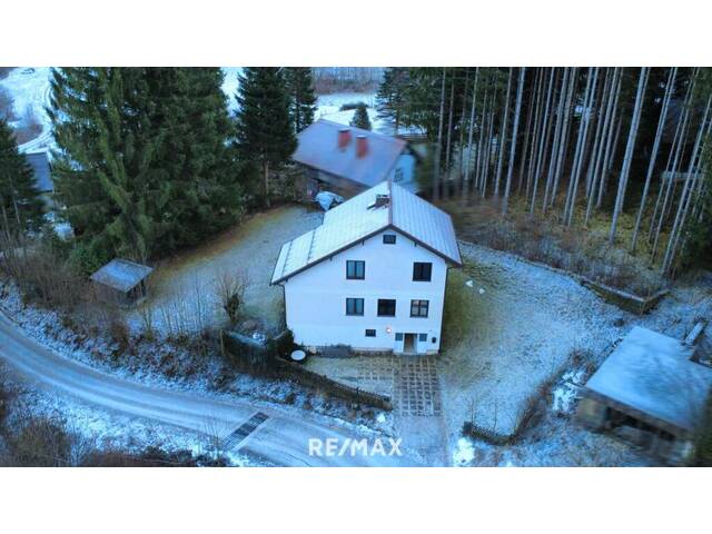 Immobilie in Annaberg - Einfamilienhaus in Annaberg mit großem Garten - Bild 0