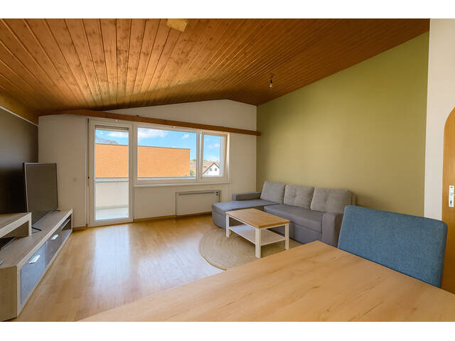 Immobilie in Bludenz - Dachgeschoss mit zwei Balkonen & zwei Stellplätzen - Bild 3